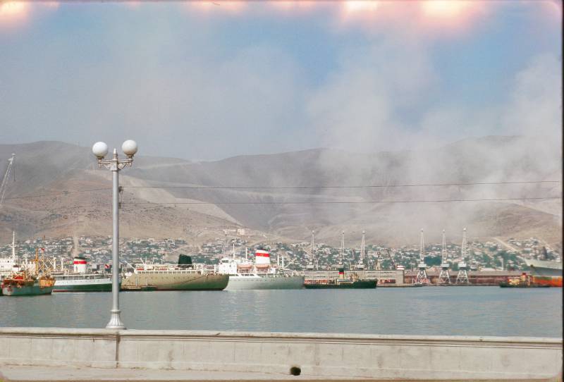 v_portu_novorossijska_001.jpg