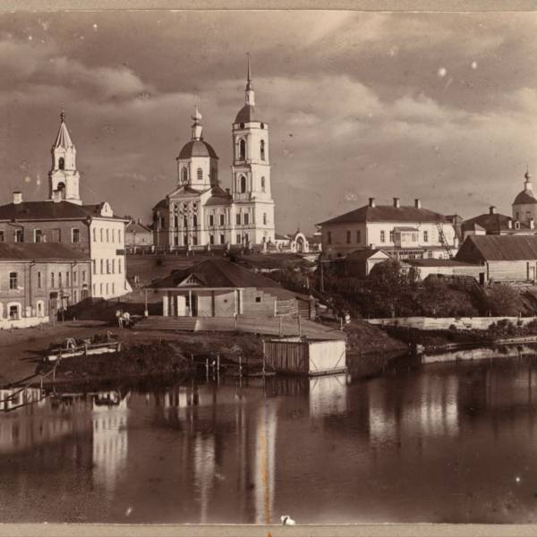 g._kashin._bogoiavlenskaia_tserkov_._sniato_ot_dmitrovskago_monastyria_s_mosta.jpg