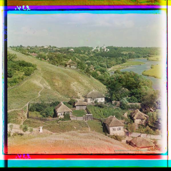 hillside_village_with_river_in_background.jpg