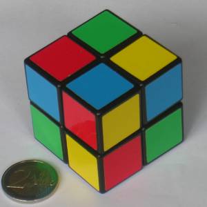 2x2x2_4diffcol.jpg