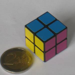 2x2x2_es_1.jpg