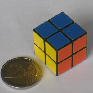 2x2x2_es_2.jpg