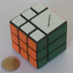 3-slices_cube.jpg