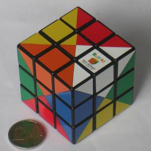 3x3x3_edgecolouring.jpg