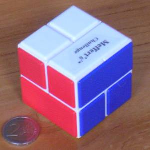 bandaged_2x2x2_white.jpg