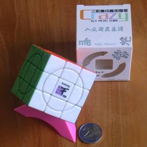 crazy_cube_saturn.jpg