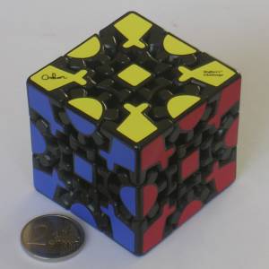 gearcube_black.jpg