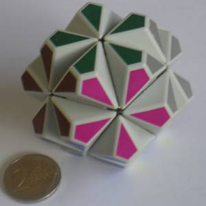 globall_flower.jpg