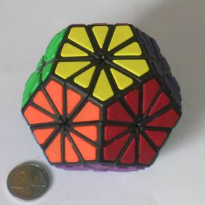 pyraminx_crystal_b.jpg