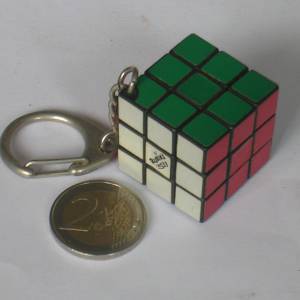 rubiks_cube_keych.jpg