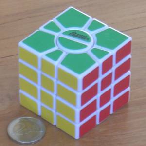 super_square1_w.jpg