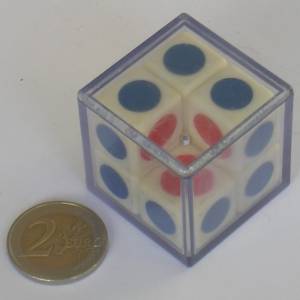 varikon_box_2_white.jpg