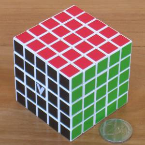 vcube5_white.jpg