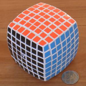 vcube7_white.jpg