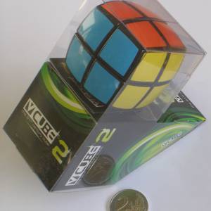 vcube_2_black_pillow.jpg